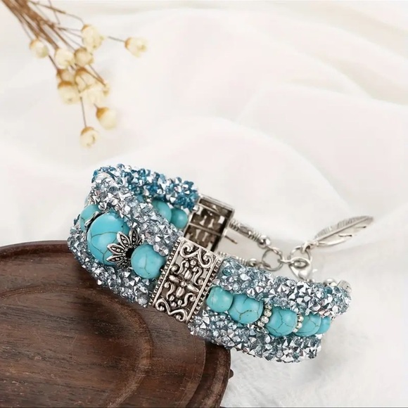 New Turquoise Beaded Rhinestone Bohemian Vintage Bracelet NWT - Picture 2 of 5